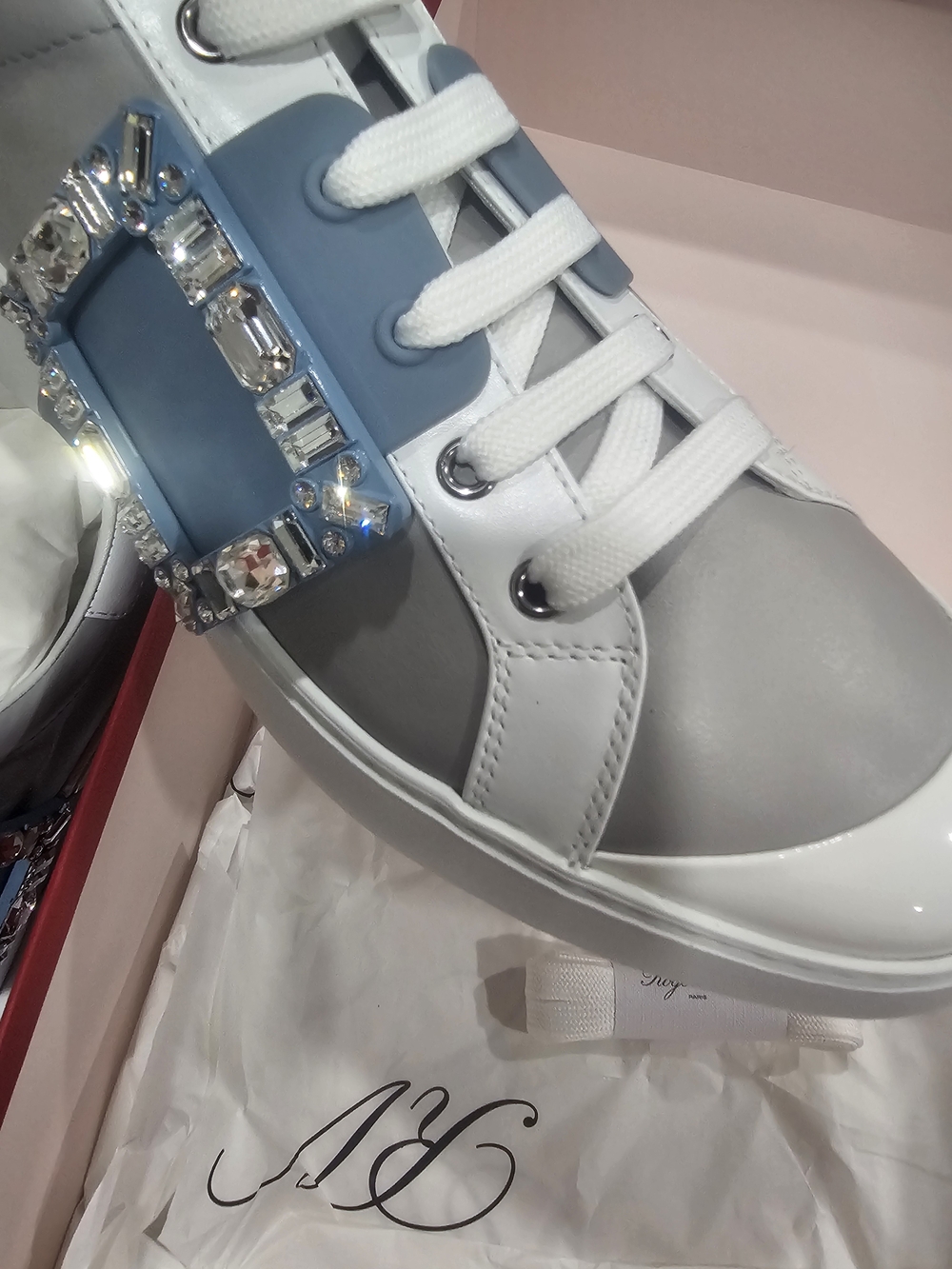 Roger Vivier Viv' Skate sneakers. Size 41/ 10-10.5